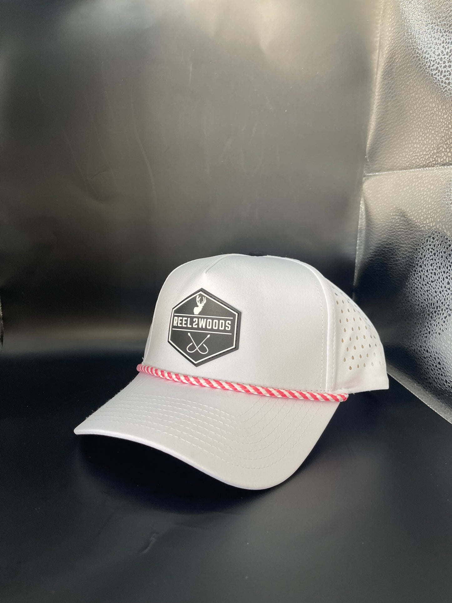 R2W Hats